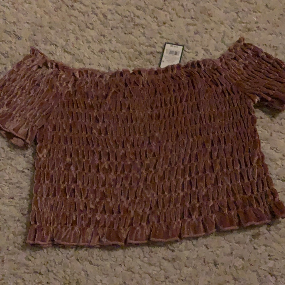 Wild Fable rouched blush off the shoulder top - L